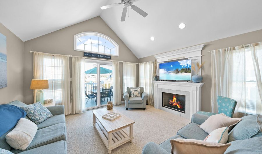 212 25th St, Avalon, NJ 08202 - 5 Beds, 3 Bath