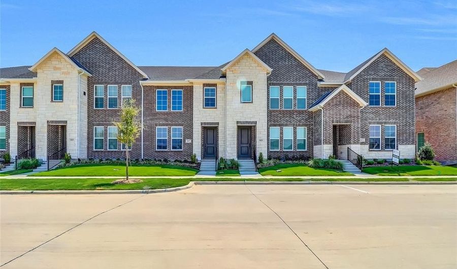 1027 Stockton Dr, Allen, TX 75013 - 2 Beds, 3 Bath