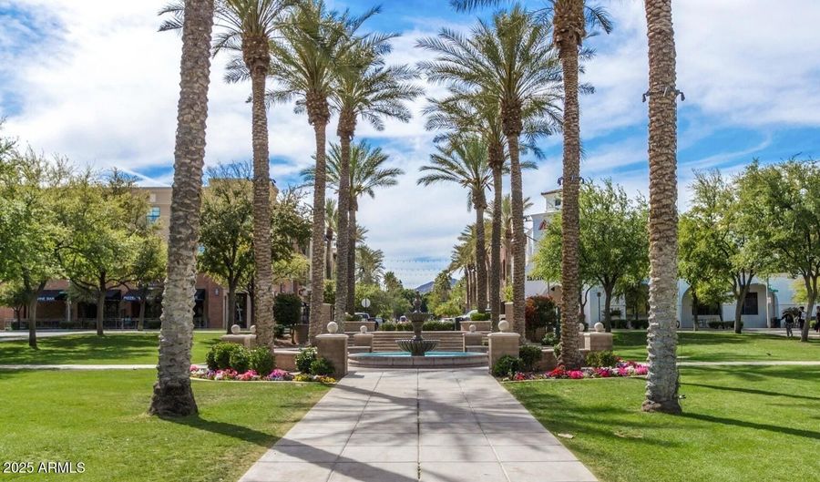 3180 N SUMMER St, Buckeye, AZ 85396 - 4 Beds, 4 Bath