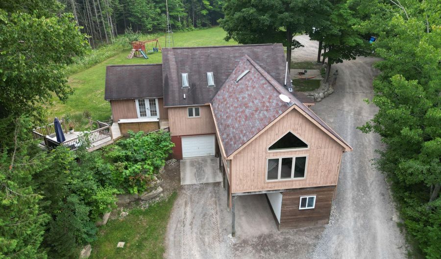 6555 Monaghan Point Rd, Alpena, MI 49707 - 3 Beds, 2 Bath
