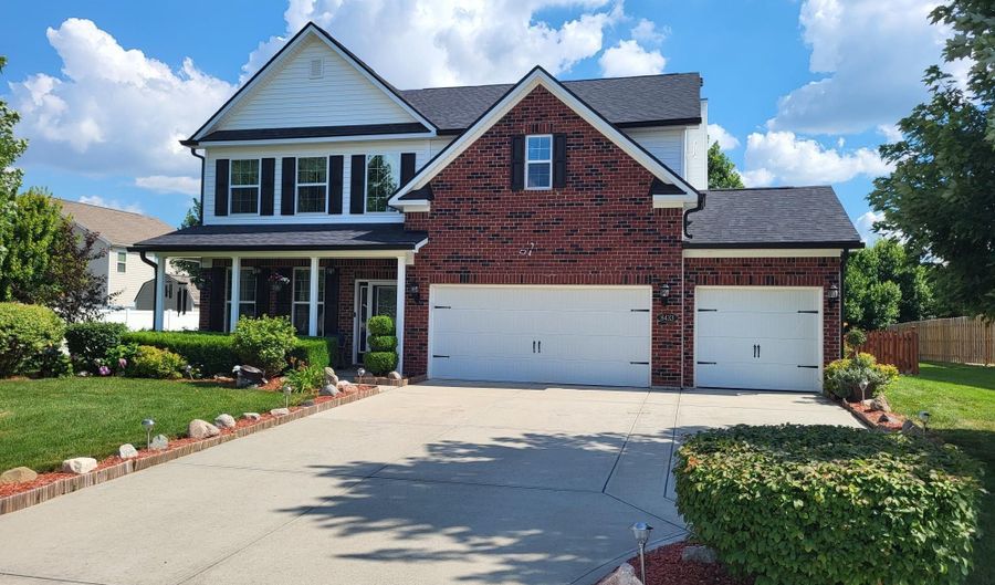8433 Vyners Ln, Avon, IN 46123 - 3 Beds, 3 Bath