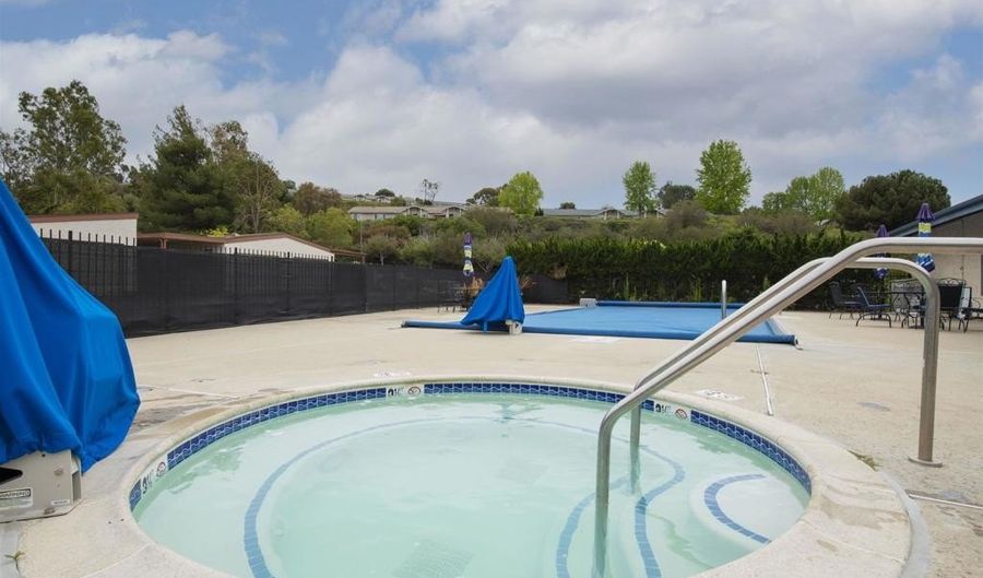 4402 Shearwater Way, Oceanside, CA 92057 - 2 Beds, 2 Bath