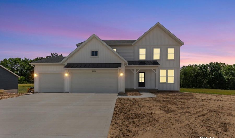 8284 Kettle Oak Dr, Alto, MI 49302 - 4 Beds, 3 Bath