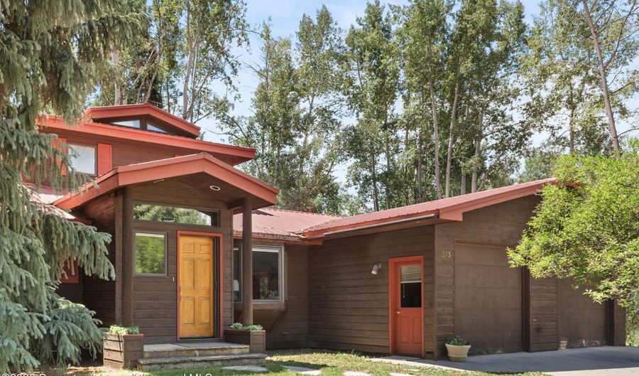 1375 Snowbunny Ln, Aspen, CO 81611 - 4 Beds, 4 Bath