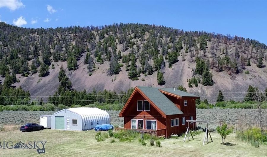 41555 Pioneer Mountains Scenic Byway, Wise River, MT 59725 - 3 Beds, 2 Bath