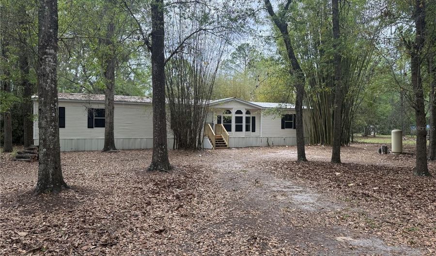 5613 NW 202ND Pl, Alachua, FL 32615 - 3 Beds, 3 Bath