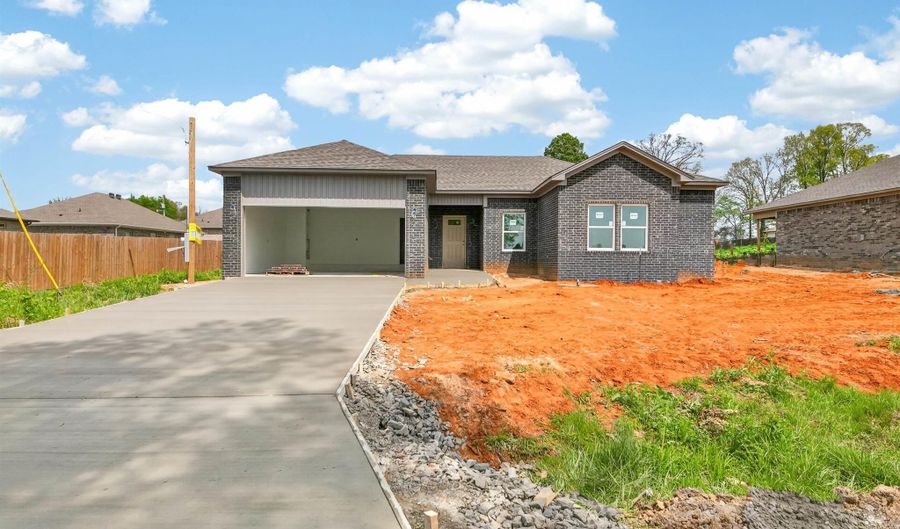 2022 Skylark Dr, Beebe, AR 72012 - 4 Beds, 2 Bath