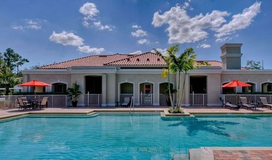 13180 Bella Casa Cir 275, Fort Myers, FL 33966 - 3 Beds, 2 Bath