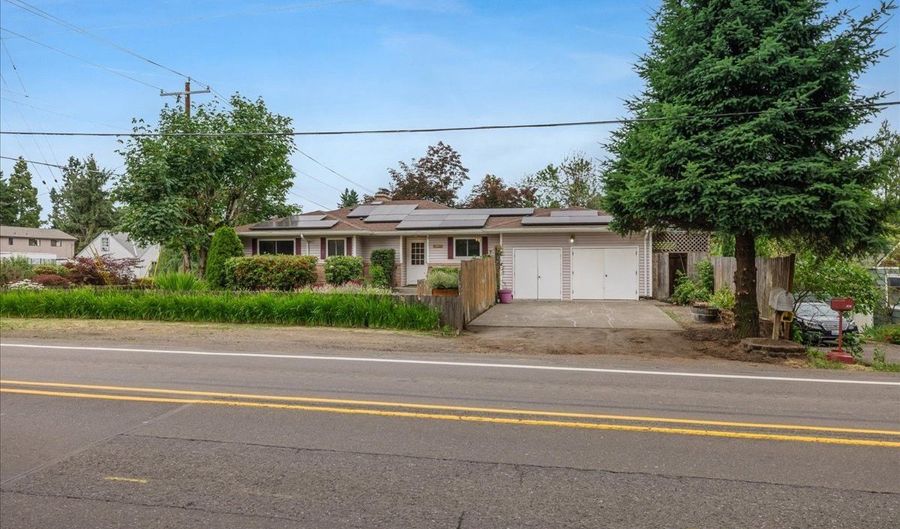 886 LINN Ave, Oregon City, OR 97045 - 3 Beds, 2 Bath