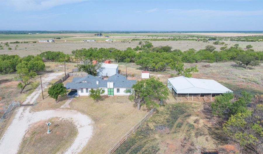 7449 Fm 707, Anson, TX 79501 - 3 Beds, 2 Bath