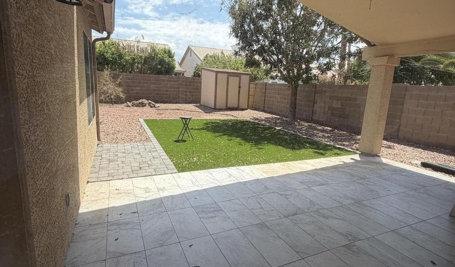 1933 E TYSON Pl, Chandler, AZ 85225 - 3 Beds, 2 Bath