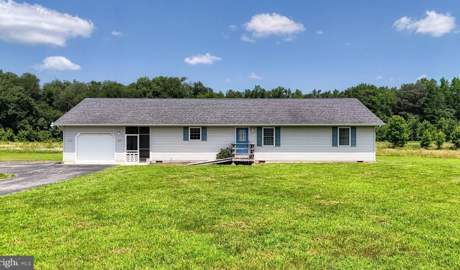 240 DAUGHTERS Ln, Hartly, DE 19953 - 3 Beds, 2 Bath