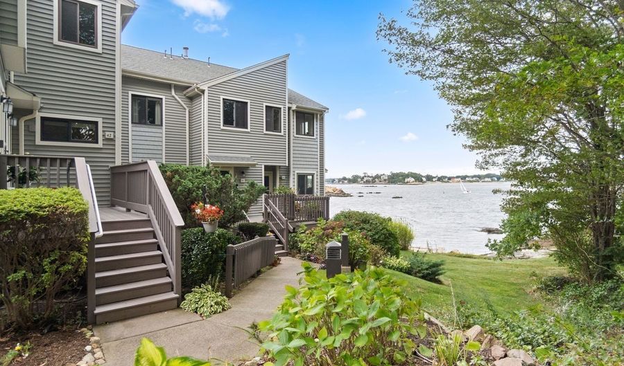 42 Turtle Bay Dr 42, Branford, CT 06405 - 3 Beds, 2 Bath