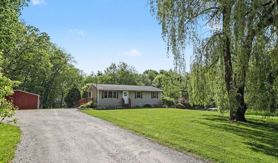 7410 Whitneyville Ave SE, Alto, MI 49302 - 4 Beds, 2 Bath