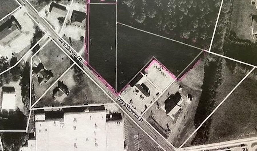 Brookhaven St, Brookhaven, MS 39601 - 0 Beds, 0 Bath