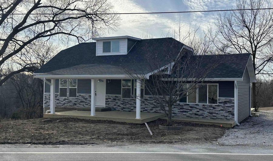 1201 N ST RD 157, Bloomfield, IN 47424 - 3 Beds, 2 Bath