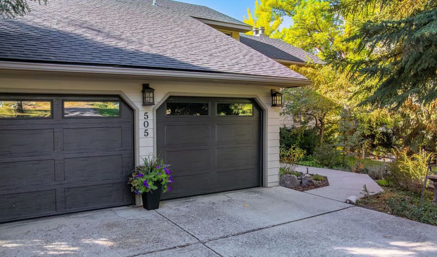 505 W Princeton Cir, Glenwood Springs, CO 81601 - 4 Beds, 4 Bath