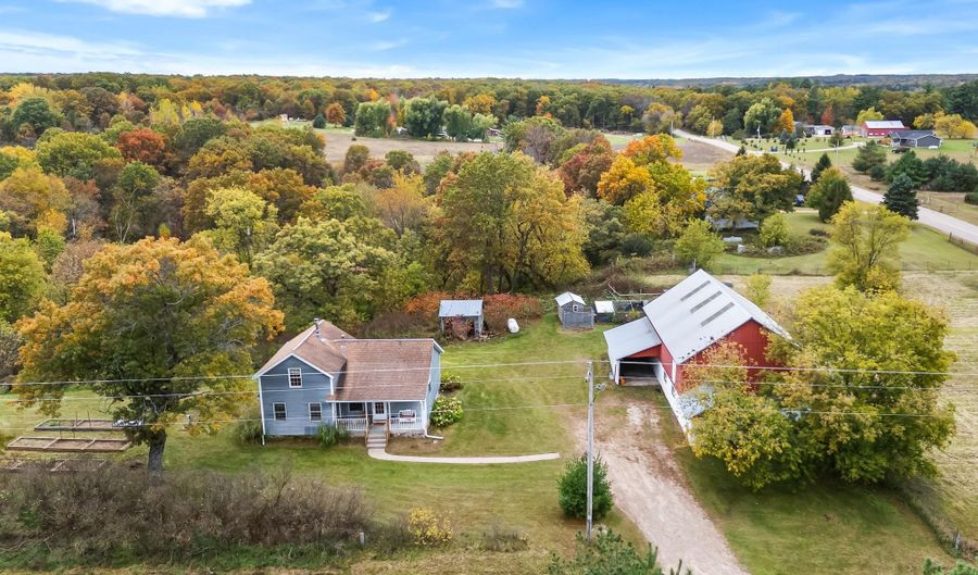 7432 COUNTY ROAD A, Almond, WI 54909 - 2 Beds, 1 Bath