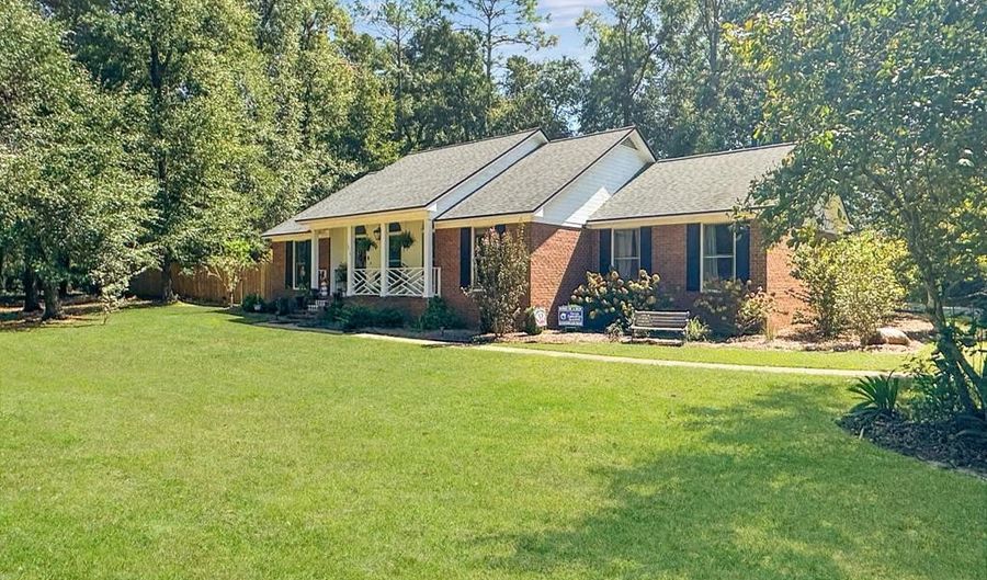 2010 Ashton Way, Bainbridge, GA 39819 - 3 Beds, 2 Bath