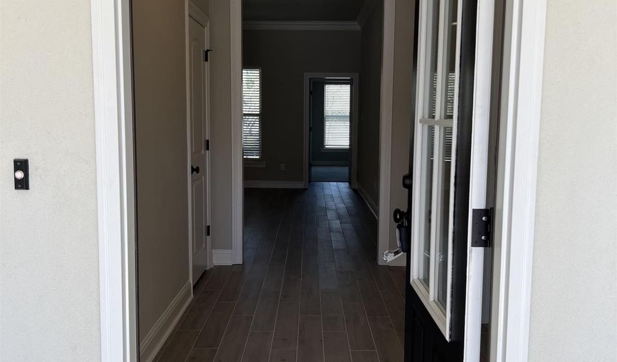 16003 Summer Gardens Ave, Baton Rouge, LA 70817 - 3 Beds, 2 Bath