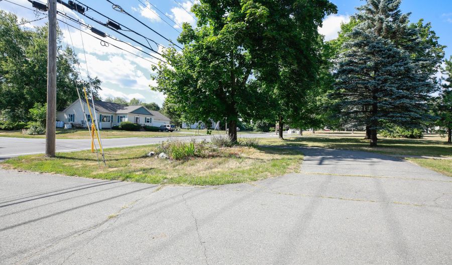 671 Essex St, Bangor, ME 04401 - 5 Beds, 0 Bath