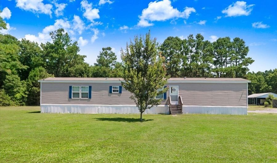 9943 County Home Rd, Ayden, NC 28513 - 3 Beds, 2 Bath