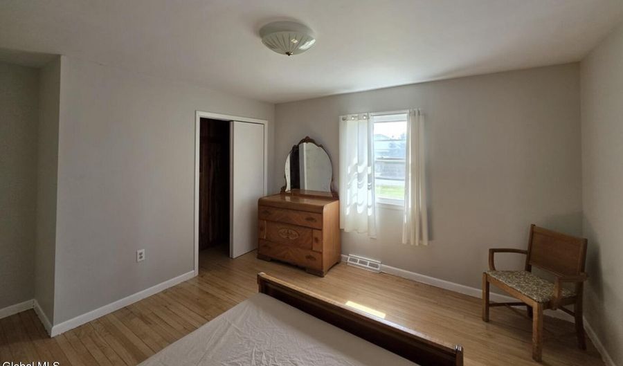 5059 Western Tpke 1, Altamont, NY 12009 - 3 Beds, 2 Bath