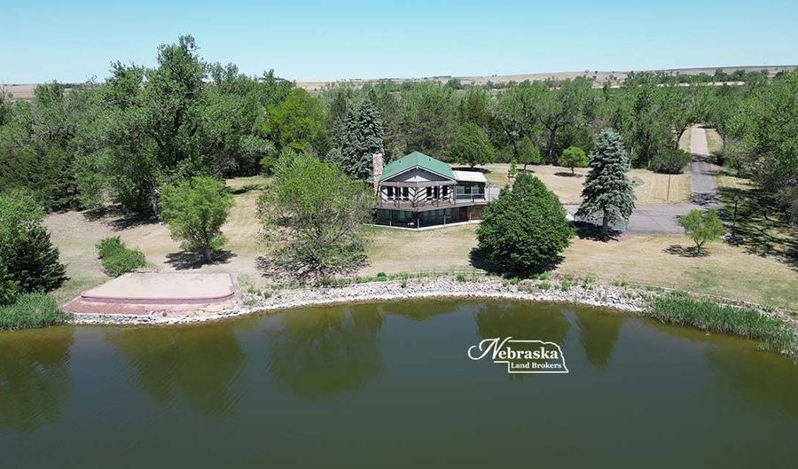 40012 Drive 718, Bartley, NE 69034 - 2 Beds, 3 Bath