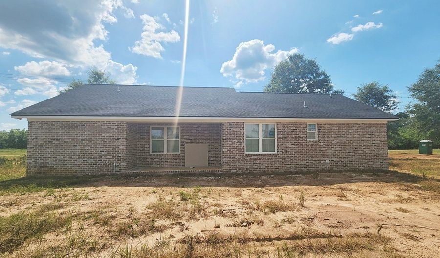 906 Lockett Station Rd, Albany, GA 31721 - 3 Beds, 2 Bath