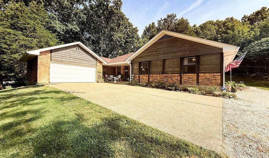 3967 Lonedell Rd, Arnold, MO 63010 - 3 Beds, 2 Bath