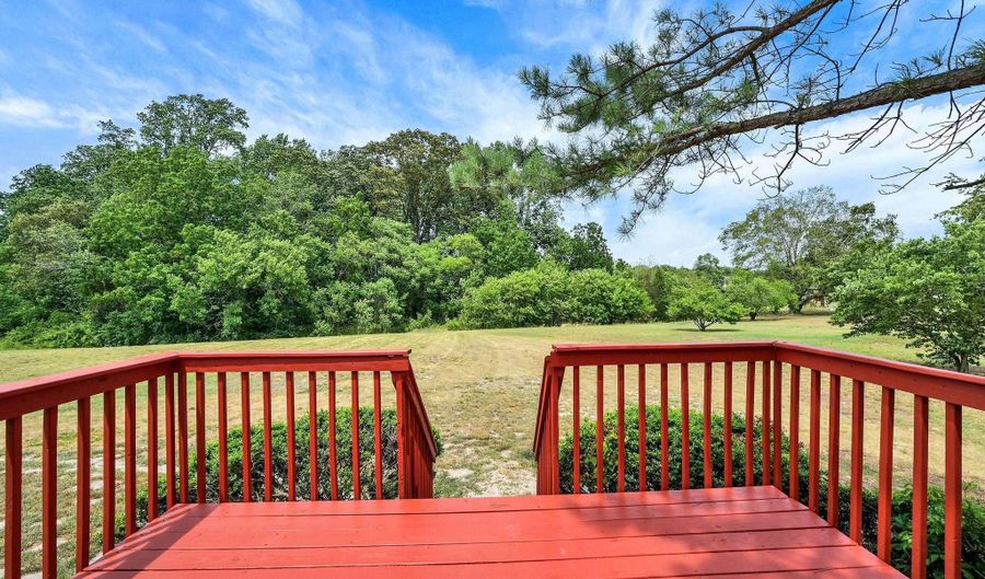 270 OAKNOLL Ave, Felton, DE 19943 - 3 Beds, 2 Bath
