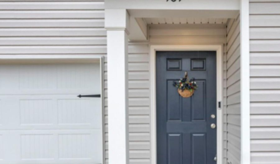 169 Carriagebrook Cir, Camden, SC 29020 - 4 Beds, 3 Bath