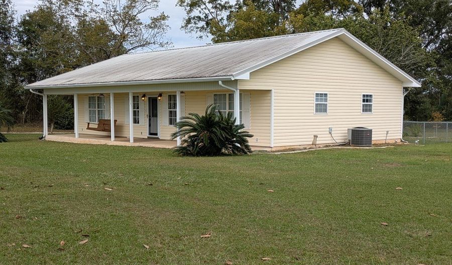 1235 CLAYTON Rd, Ashford, AL 36312 - 3 Beds, 2 Bath