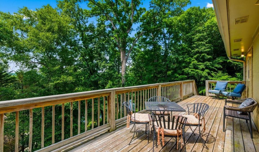 477 Perimeter Rd, Benton, TN 37307 - 4 Beds, 2 Bath