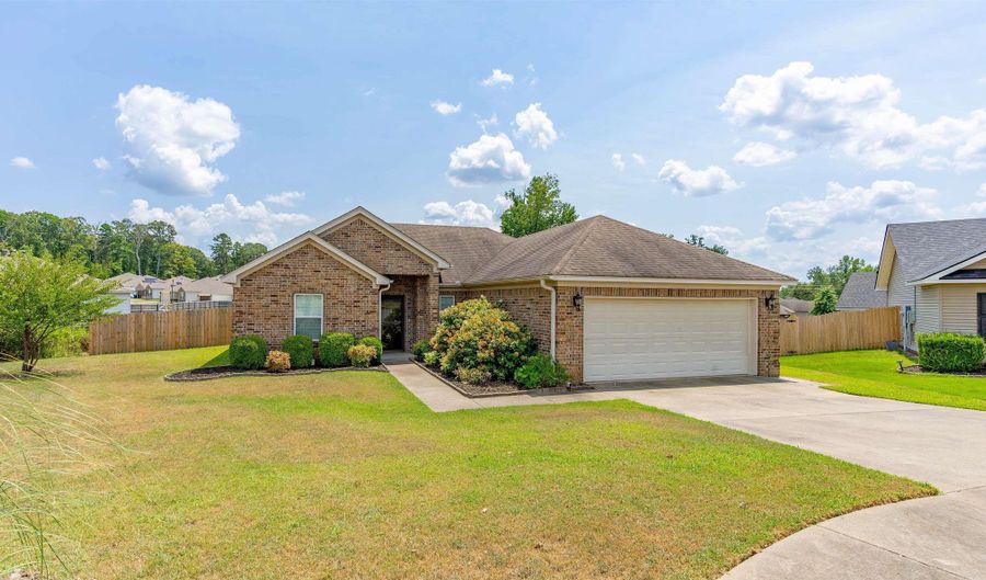 711 Fair Ln, Alexander, AR 72002 - 3 Beds, 2 Bath