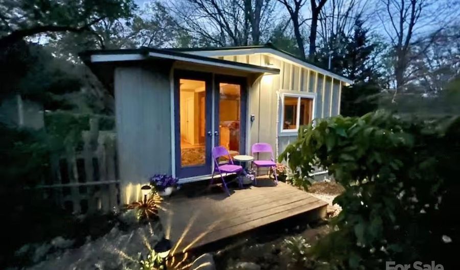 75 Cisco Rd, Asheville, NC 28805 - 4 Beds, 4 Bath