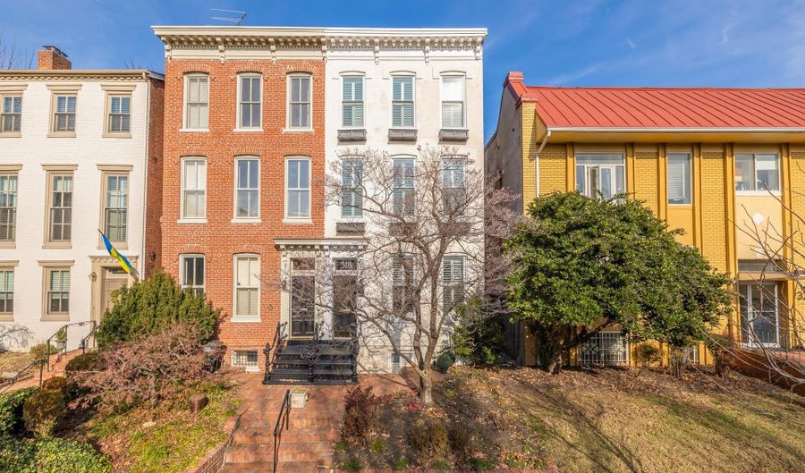 318 CONSTITUTION Ave NE, Washington, DC 20002 - 3 Beds, 4 Bath