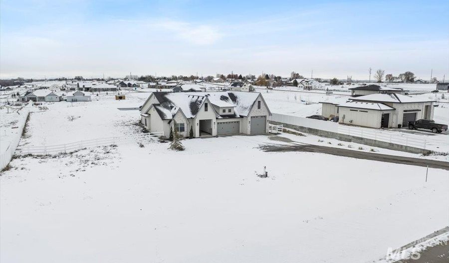 14947 Red Barn Ct, Caldwell, ID 83607 - 4 Beds, 4 Bath