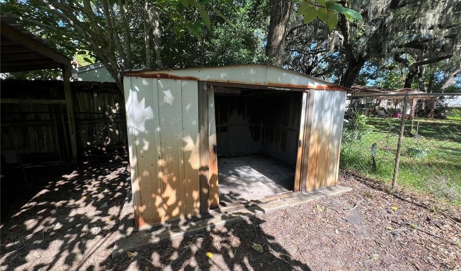 1238 WOODMERE Dr, Altamonte Springs, FL 32714 - 2 Beds, 1 Bath