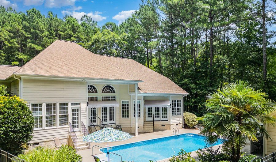 3712 Highland Creek Dr, Apex, NC 27539 - 5 Beds, 6 Bath
