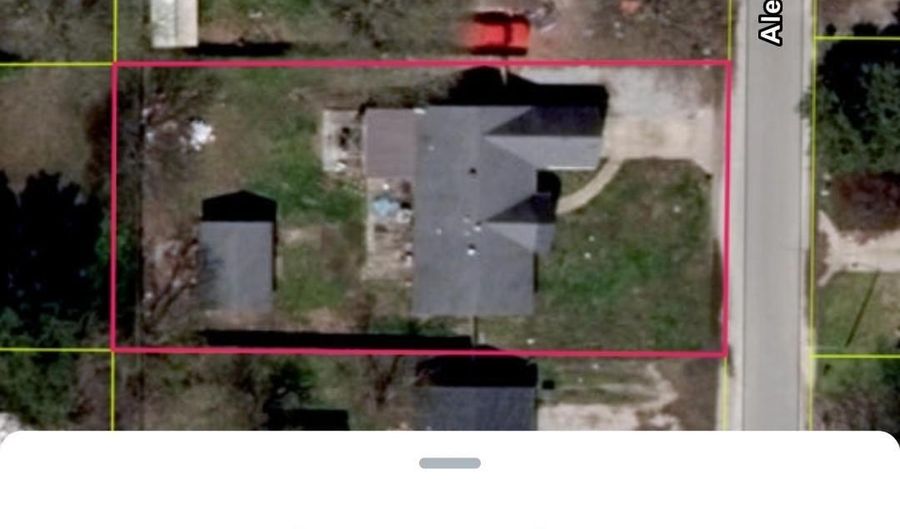 203 Alexander St, Bay, AR 72411 - 3 Beds, 2 Bath