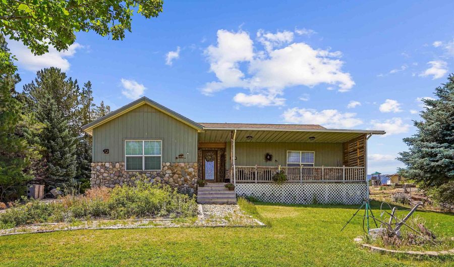 243 Mountain View Dr, Albion, ID 83311 - 4 Beds, 4 Bath