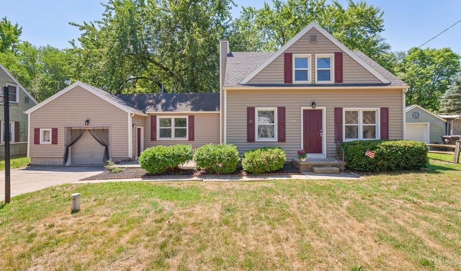 1055 Loren Rd, Adrian, MI 49221 - 3 Beds, 1 Bath