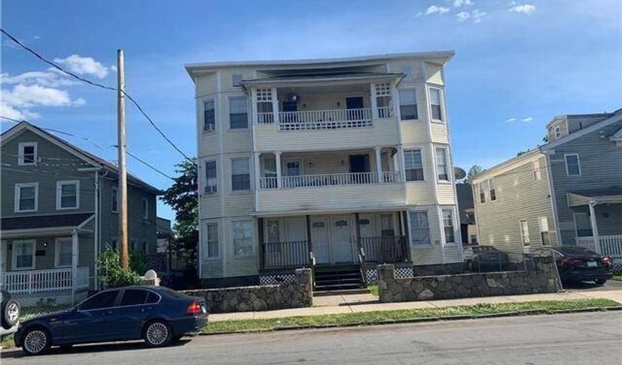 116 Ogden Street 3rd 120, Bridgeport, CT 06608 - 2 Beds, 1 Bath