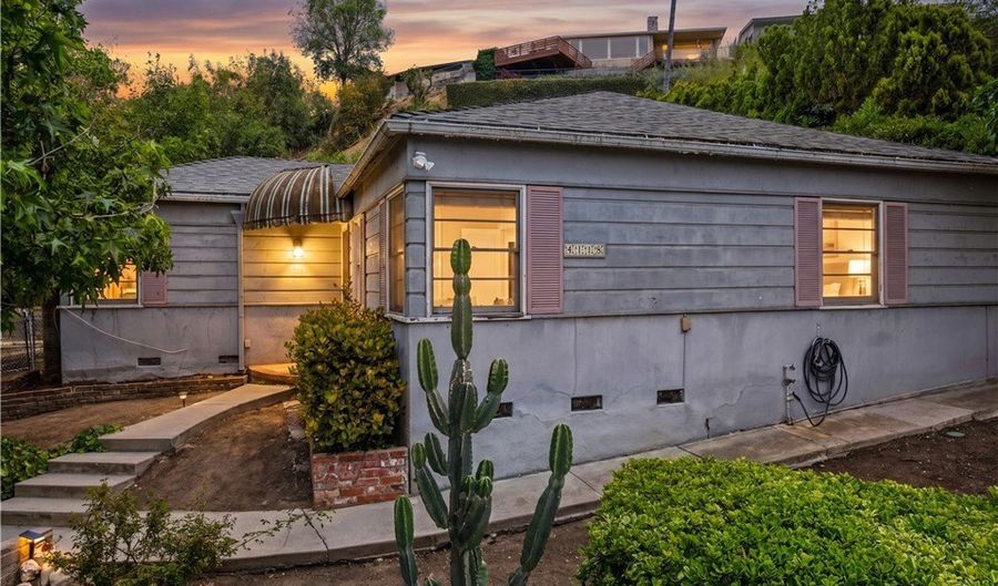 4118 Division St, Los Angeles, CA 90065 - 2 Beds, 2 Bath