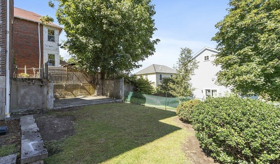 41 Concord Ave, Belmont, MA 02478 - 8 Beds, 6 Bath