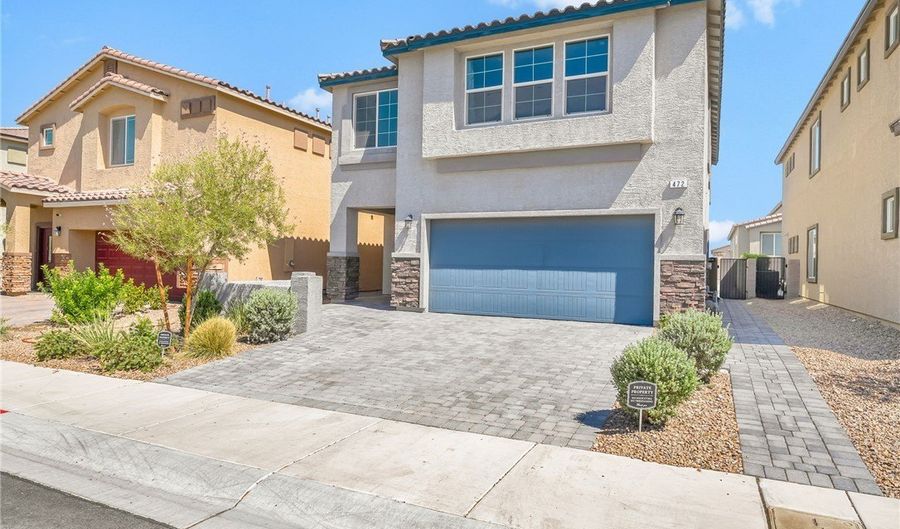472 Silverweed Ave, Henderson, NV 89044 - 4 Beds, 3 Bath