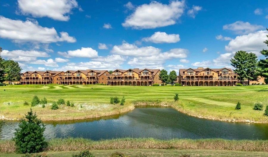 2013-6 S Czech Ct 1106, Arkdale, WI 54613 - 4 Beds, 2 Bath