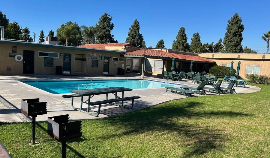 320 N Park Vista St 107, Anaheim, CA 92806 - 4 Beds, 2 Bath