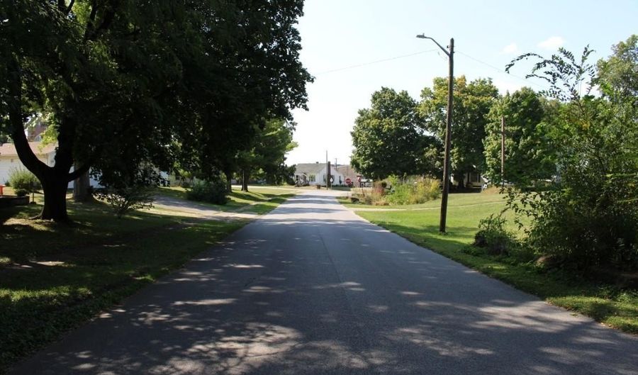 500 E Summit St, Attica, IN 47918 - 3 Beds, 2 Bath